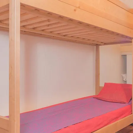 2 Pieces Pour 6 Avec Piscine - Fr-1-504-118 Vignec