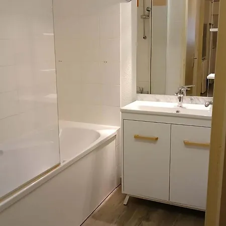 דירה 2 Pieces Pour 6 Avec Piscine - Fr-1-504-118 Vignec